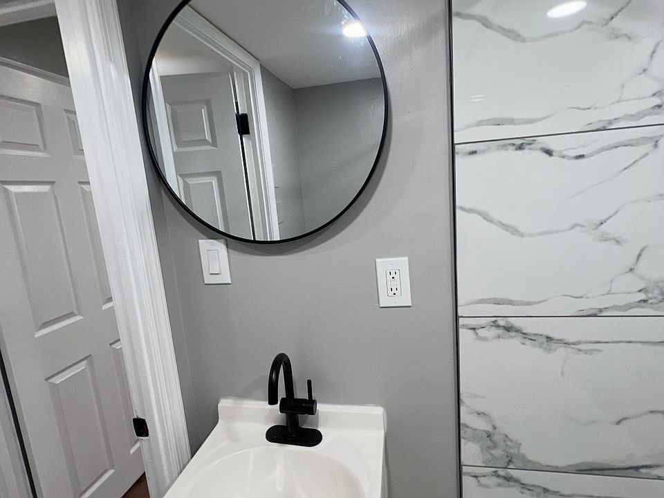 1st image of 44 S Morton Ave APT 4