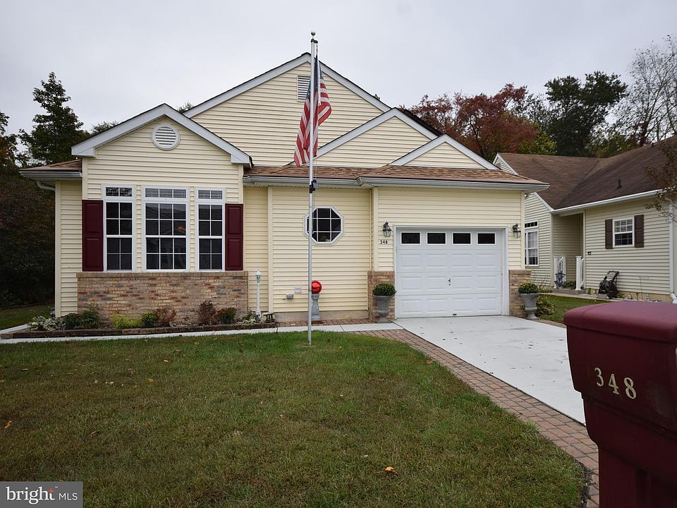 1st image of 348 Saint Thomas Blvd