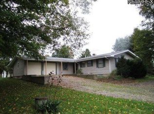 7923 Gotham Rd, Garrettsville, OH 44231