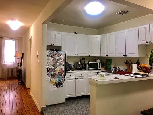 Rented by Douglas Elliman | media 16