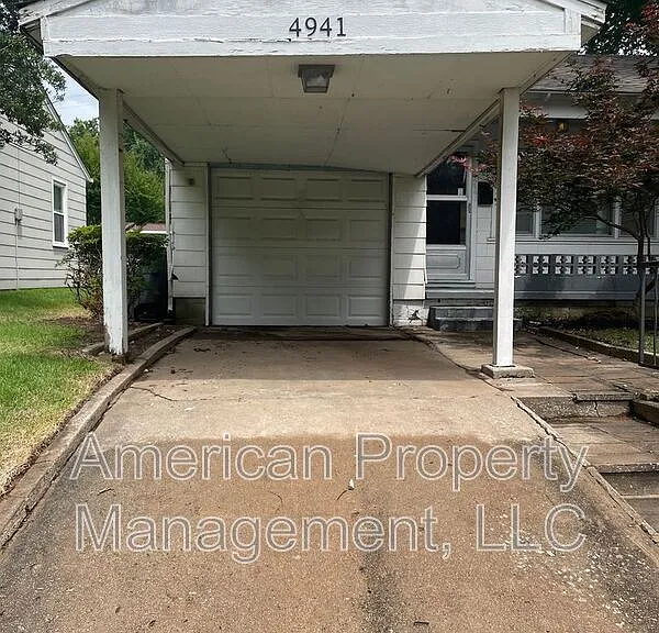 4941 S Detroit Ave — Photo 1