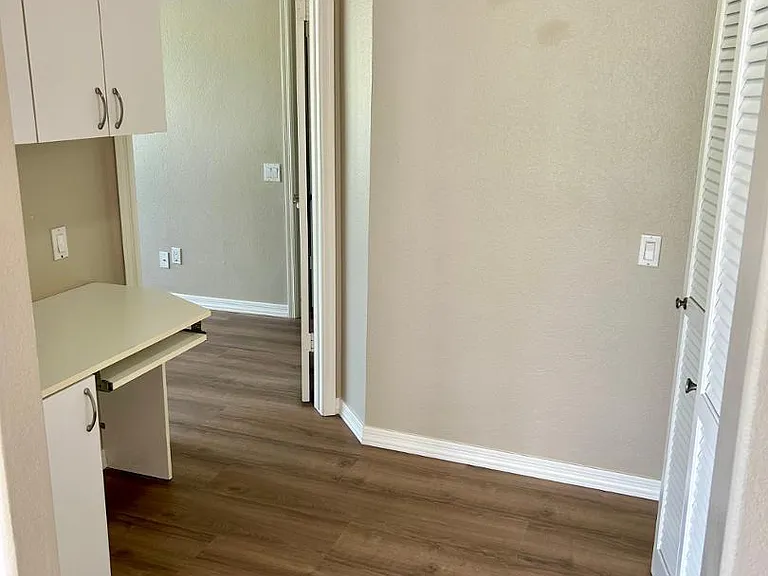 10015 E Mountain View Rd #2009 — Photo 11