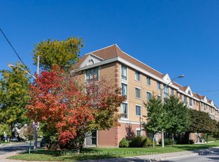 211 Randolph Rd #405, Toronto, ON M4G4H1