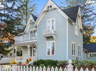 215 N Madison St, Traverse City, MI 49684