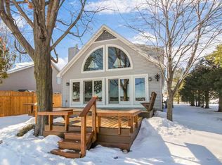 11420 Trails End N, Williamsburg, MI 49690