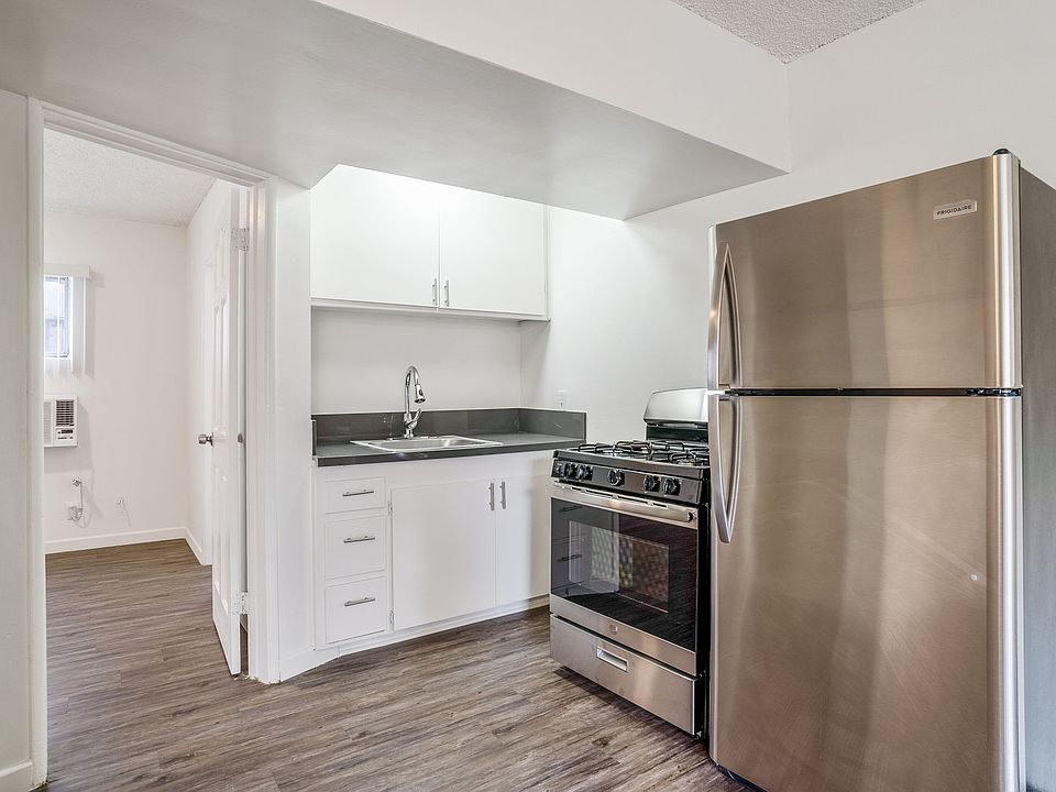 1st image of 4558 W 173rd St APT D