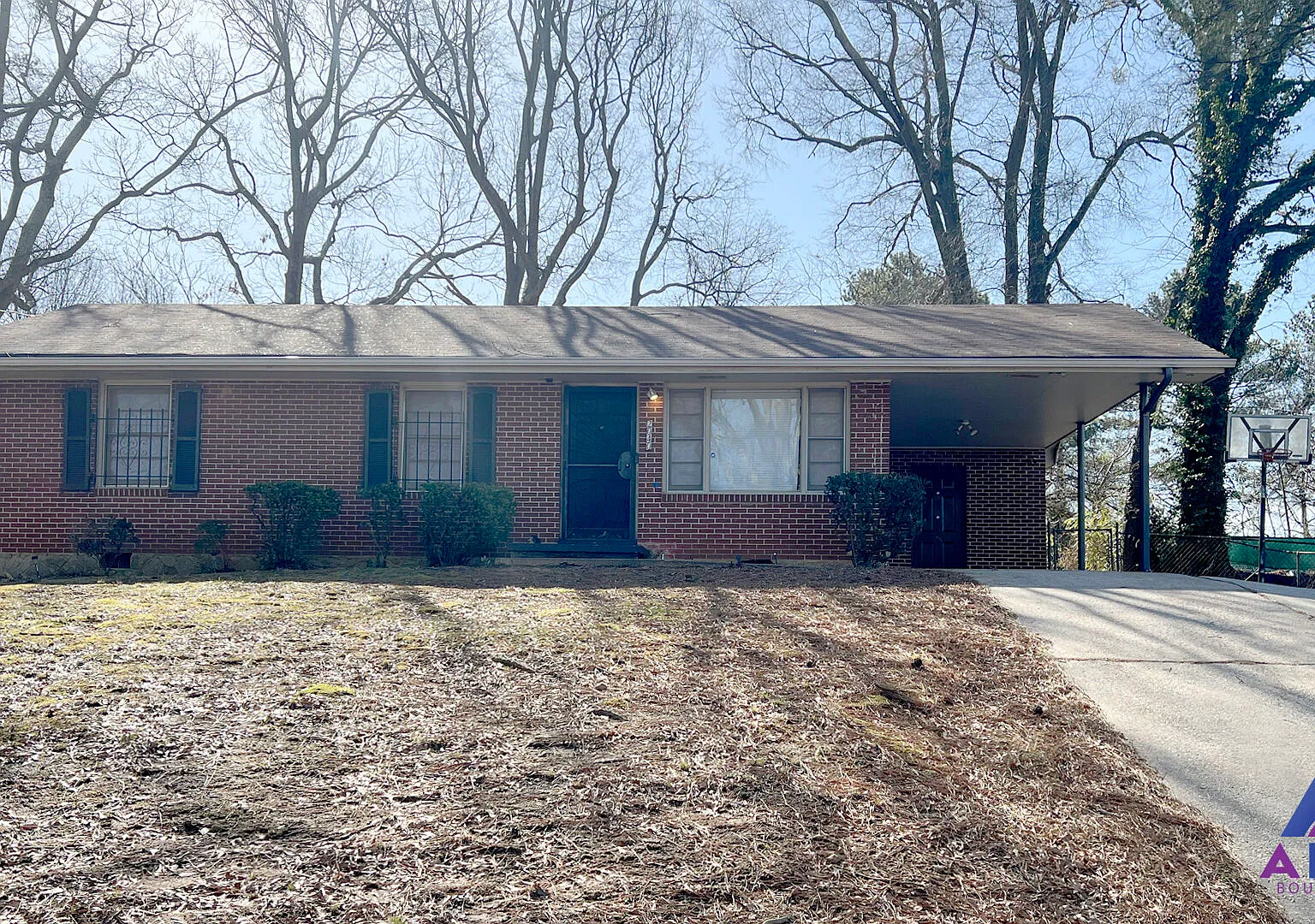 3 bed, 3.0 bath, 984 sqft, $1,800 — Photo 1