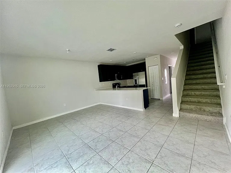 1045 NW 4th Ter #1045 — Photo 6