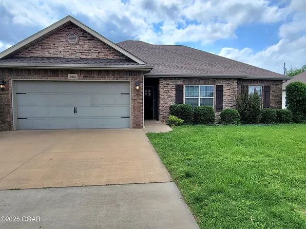 2026 Arizona Ave, Joplin, MO 64804