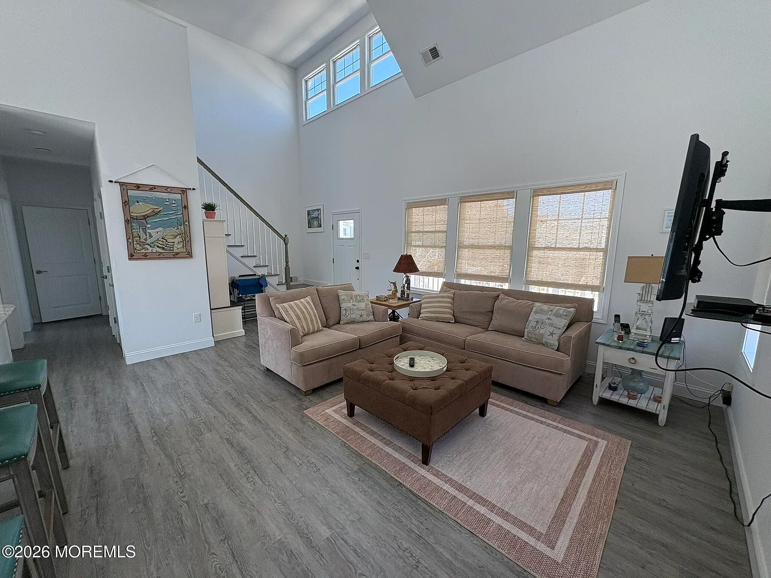 3 bed, 1378 sqft, $3,300 — Photo 4