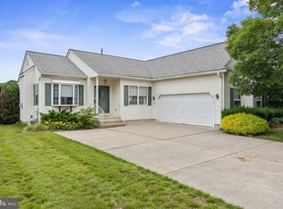 20 Marsha Dr, Delran, NJ 08075