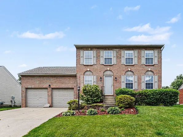 1023 Meadowbrook Ct, Hebron, KY 41048