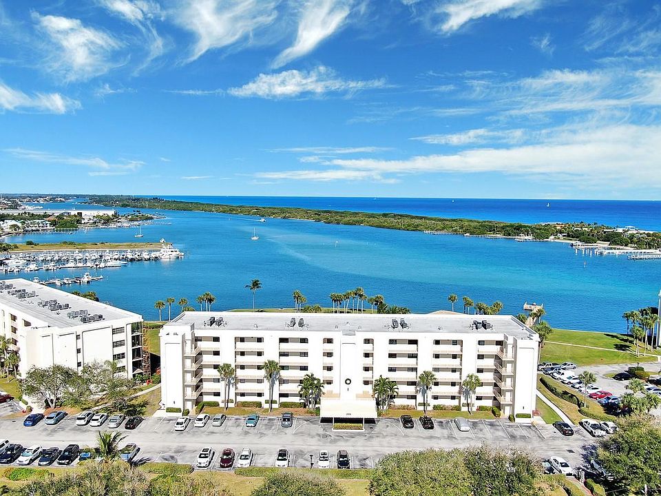 1st image of 200 Intracoastal Pl APT 106