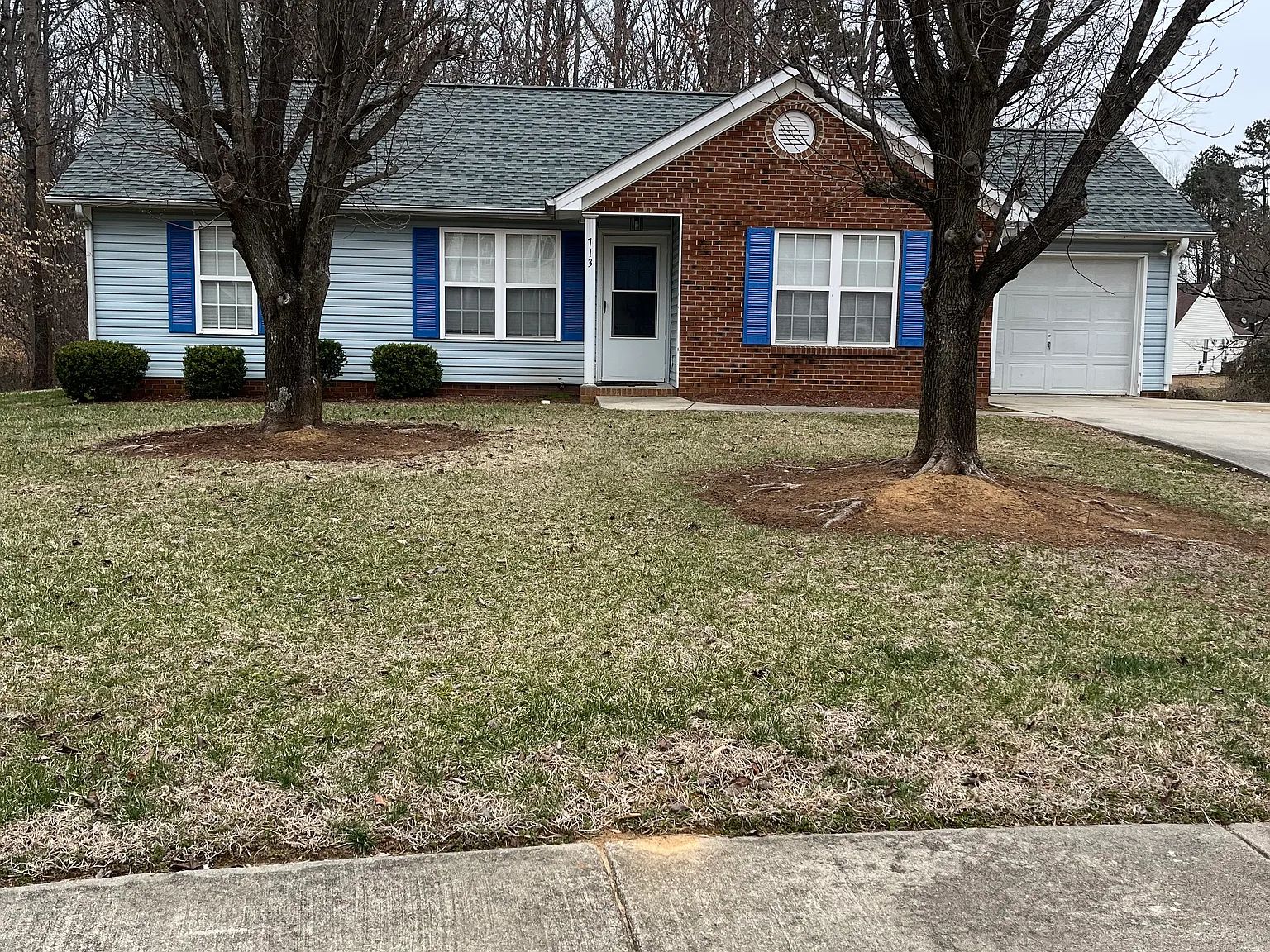 3 bed, 1016 sqft, $1,850 — Photo 1