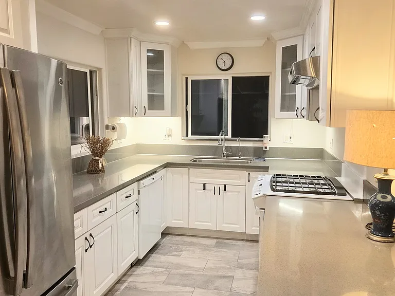 7912 Santa Barbara Ave — Photo 4