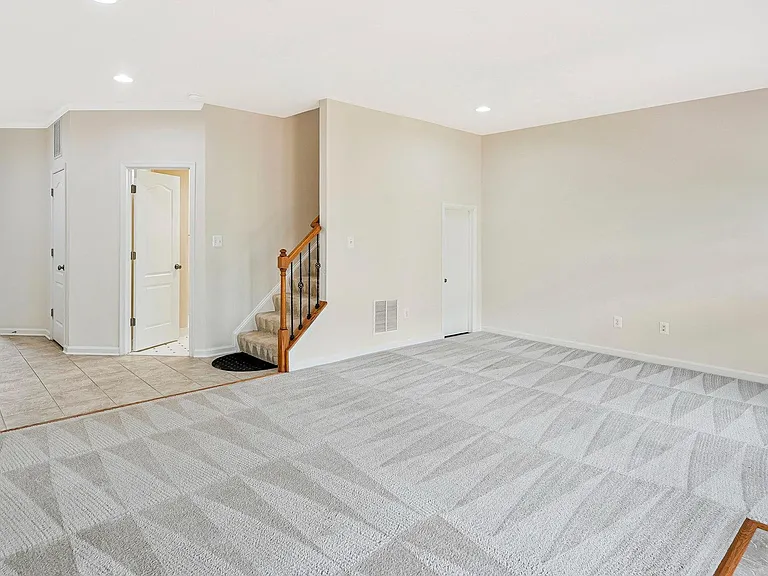 41835 Diabase Sq — Photo 58