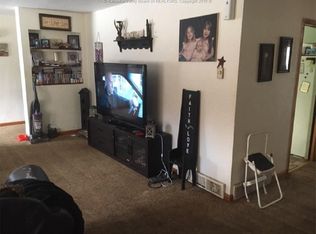 280 Graham Station Rd, Letart, WV 25253