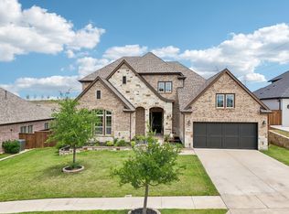 984 Fairway Ranch Pkwy, Roanoke, TX 76262
