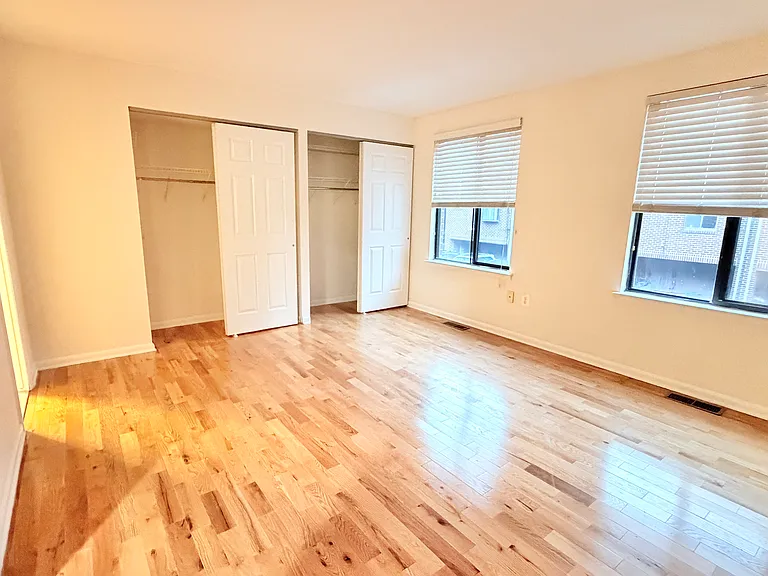 803 Addison St #A — Photo 15