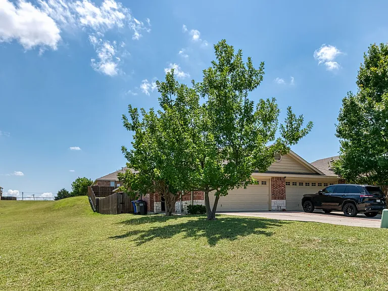 332 Schirra Ct — Photo 28