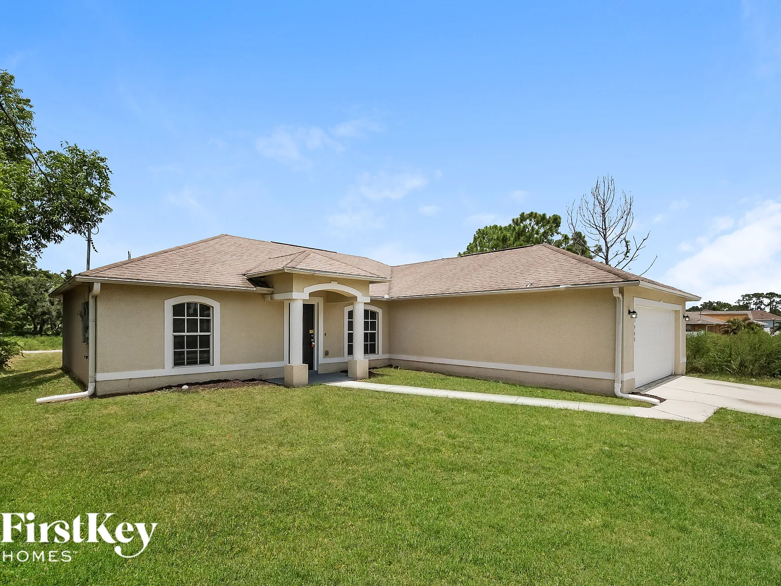3 bed, 2.0 bath, 1314 sqft, $1,950 — Photo 2