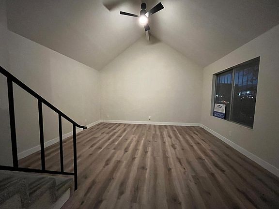 5th image of 3110 Castlewood Dr