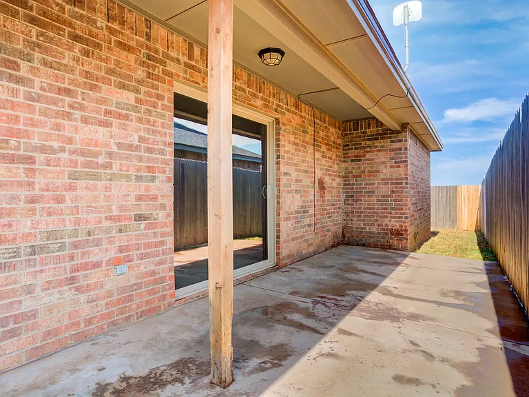 17815 Private Road 2160 — Photo 29