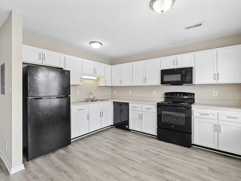 Gateway Homes — Photo 1