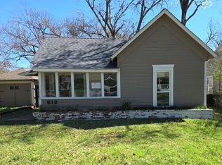 612 N Adelaide St, Terrell, TX 75160