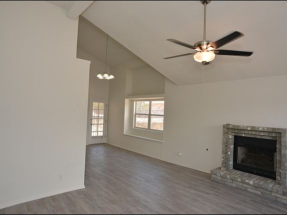 5th image of 11053 Golden Pond Dr