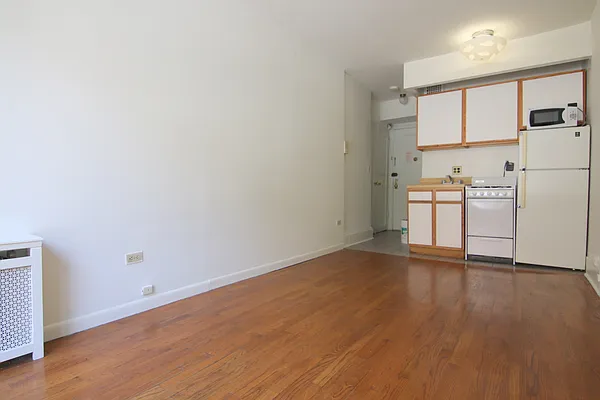 Rented by JK Dansar Corp | media 10