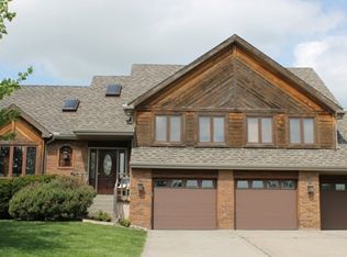 616 Harborview Dr, Smithville, MO 64089