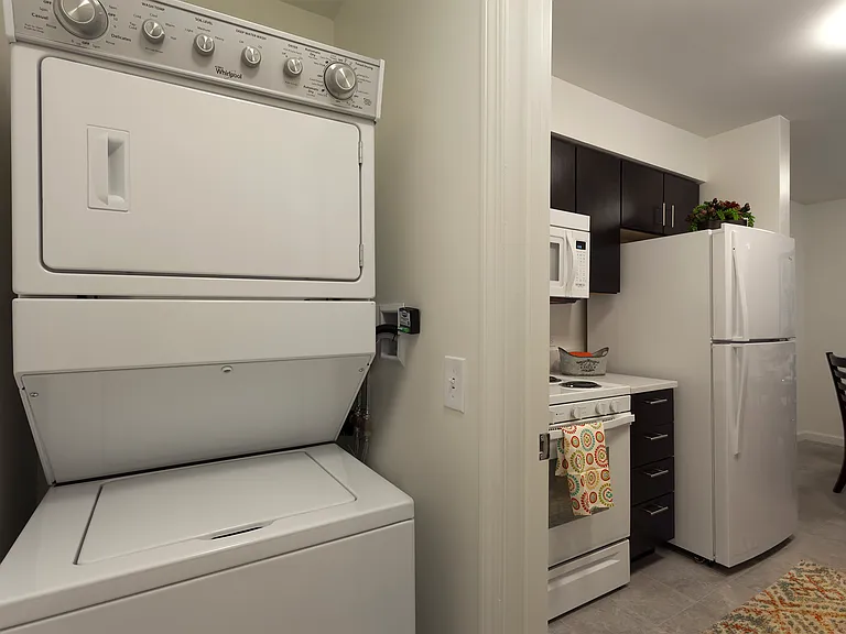 The Parc at Medfield Apartments — Photo 18