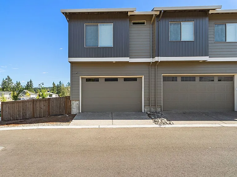 16699 SE Sunshower Pl — Photo 37