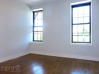 Rented by Rennit Inc.