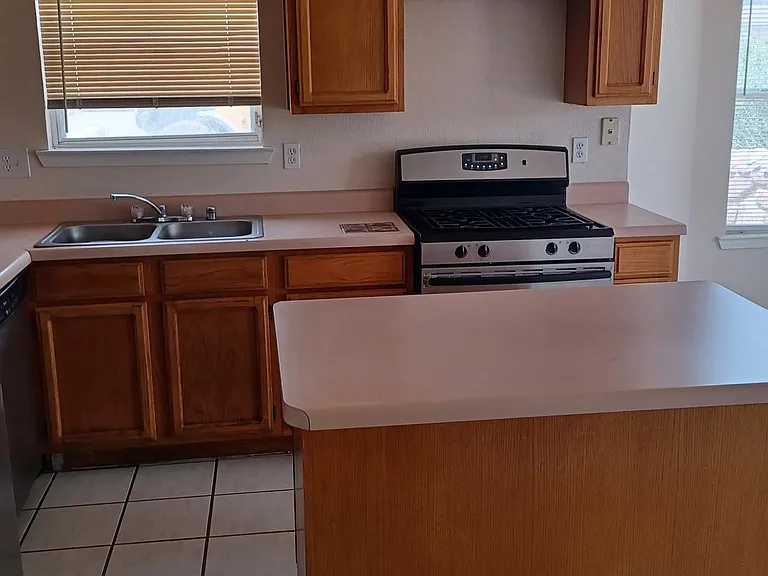 5760 W Valley Cir — Photo 17