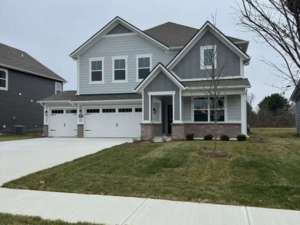 7607 Fallsworth Dr, Avon, IN 46123