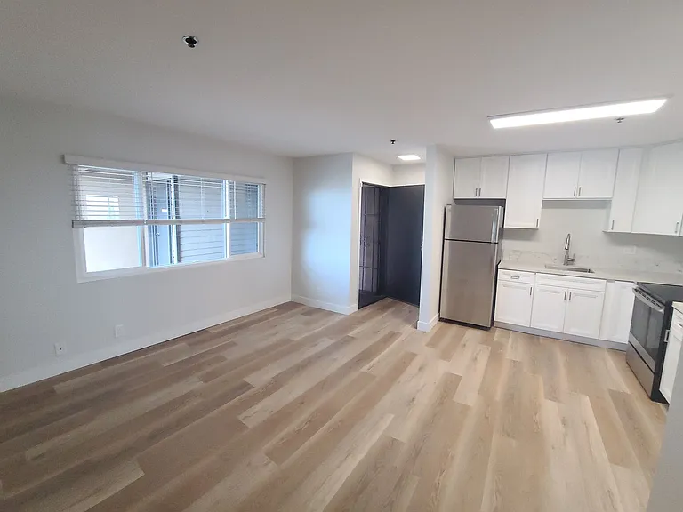 Georgia Regency Senior Apartments — Photo 16