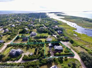 8 M St, Nantucket, MA 02554
