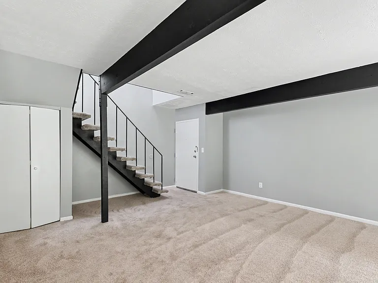 2550 Chamberlain Rd #B3 — Photo 2