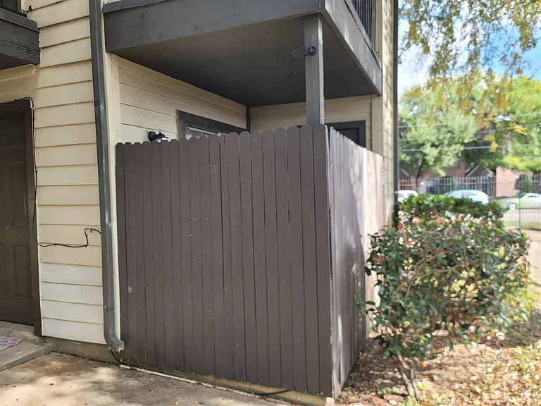 12615 Brookglade Cir #409 — Photo 9
