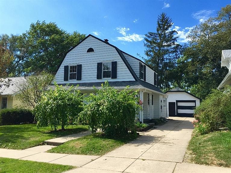 1st image of 917 S 35th St
