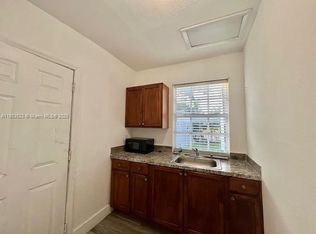 1381 NW 56th St #R, Miami, FL 33142