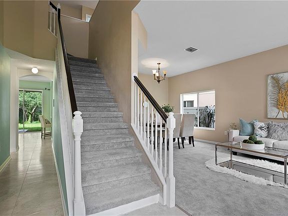 5th image of 10486 Lucaya Dr