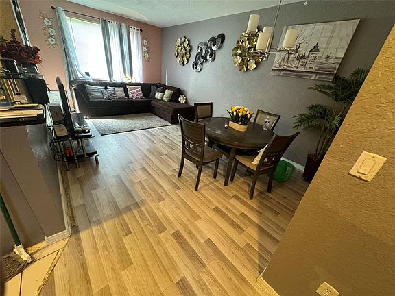 4th image of 6062 SW 19th Street #6062