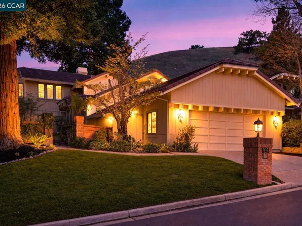 951 Redwood Dr, Danville, CA 94506