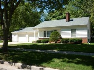 1811 S Bouten St, Appleton, WI 54915