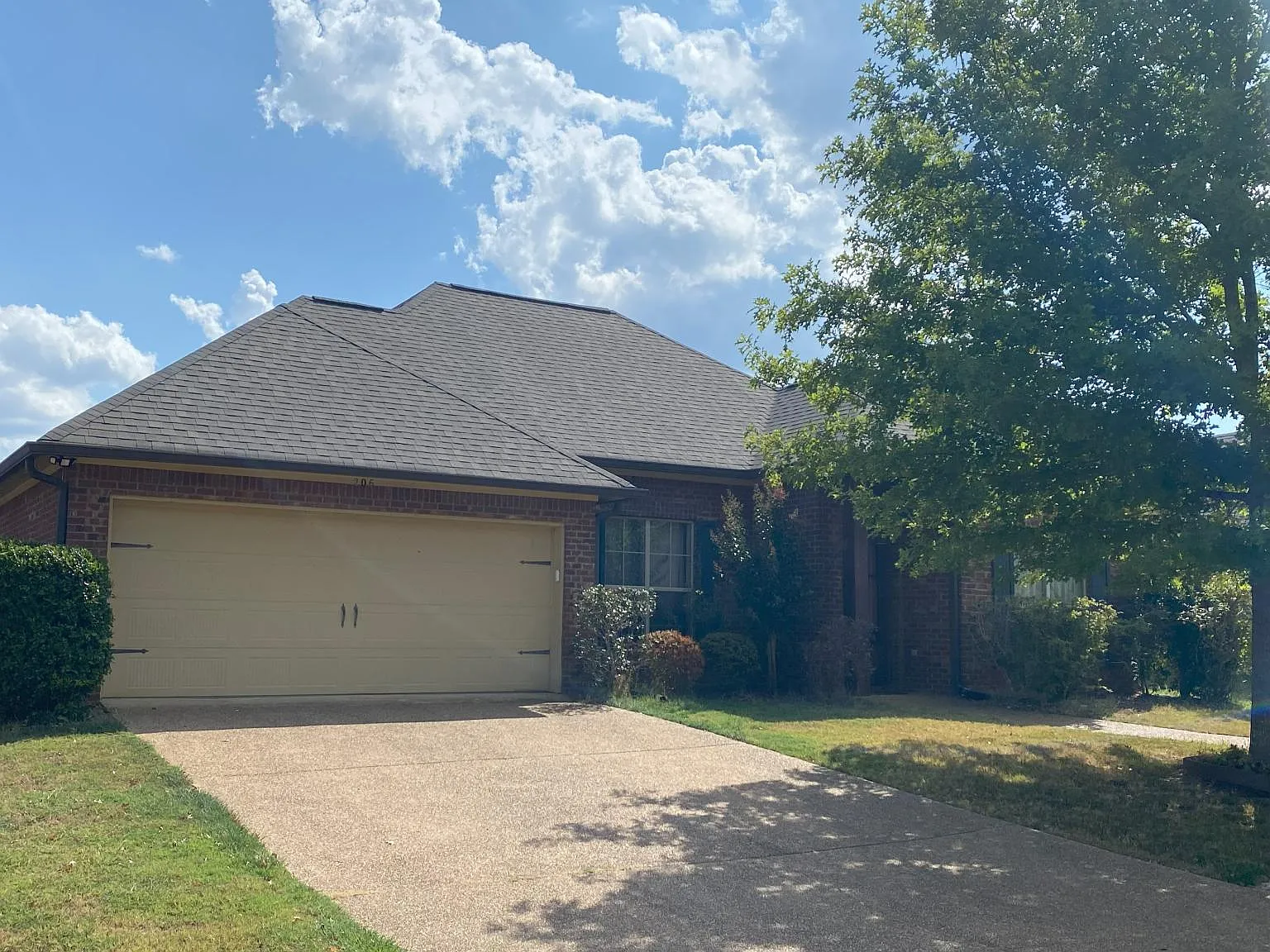206 Memory Ln — Photo 2