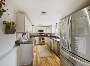 30 Riversville Rd #1, Greenwich, CT 06831