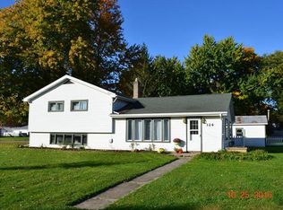 324 S Clark, Webberville, MI 48892